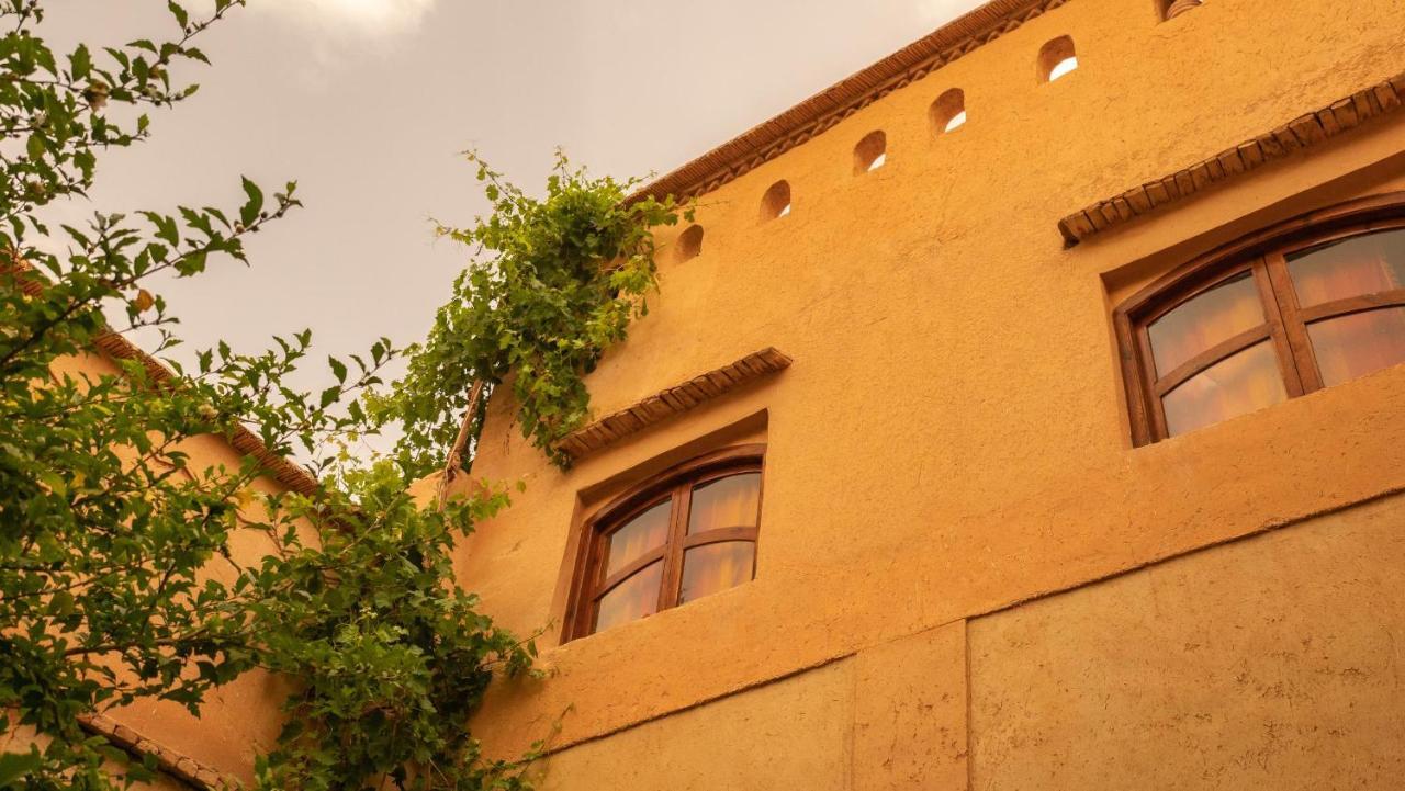Dar Essalama Dades Akhendachou n'Ait Ouffi Bagian luar foto